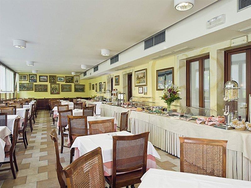 Hotel Nazionale Venezia Esterno foto