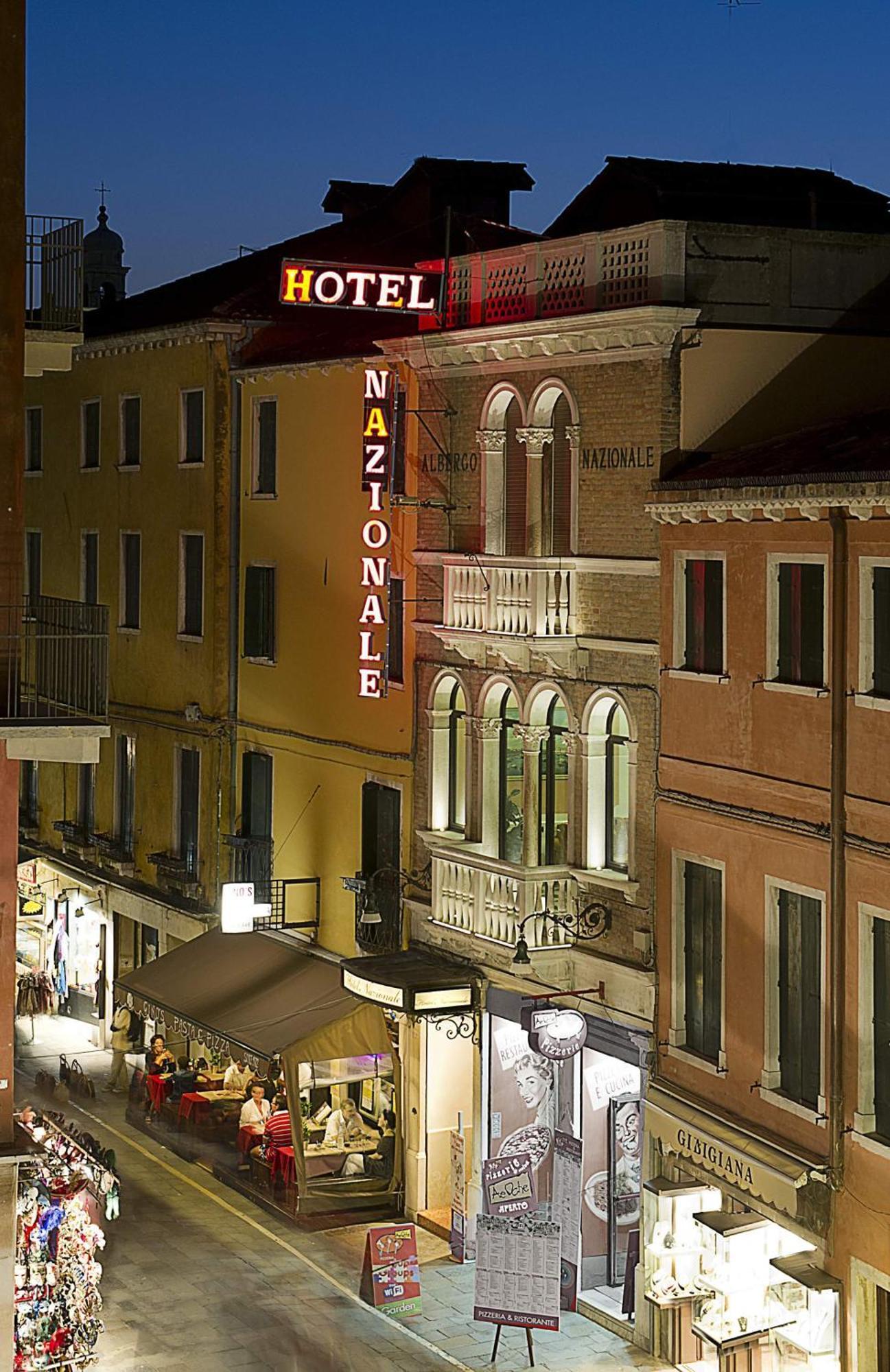 Hotel Nazionale Venezia Esterno foto